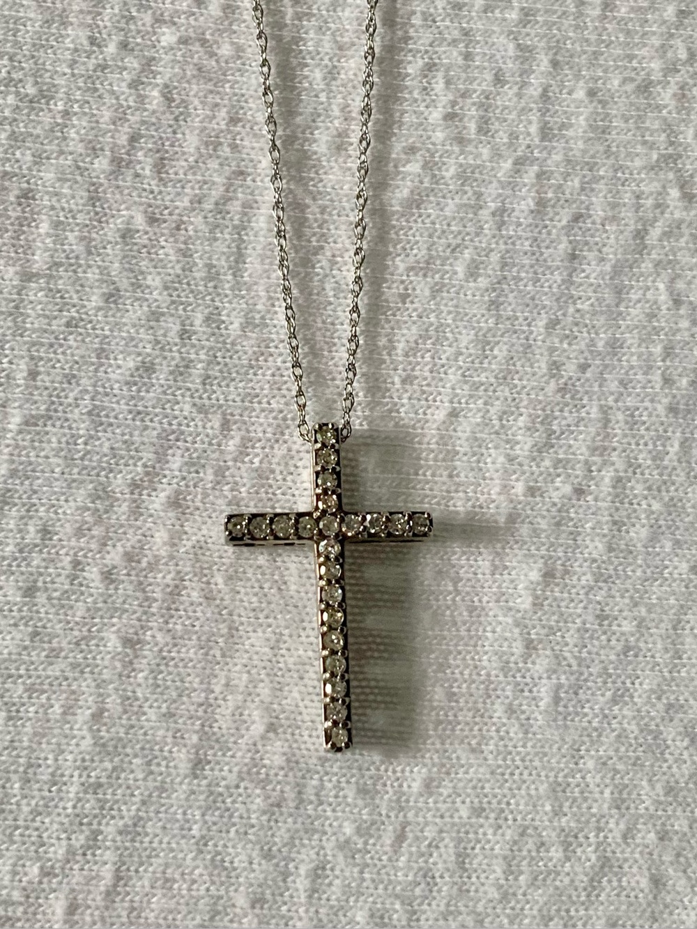 JTV Cross Pendant 10K Clear Stones 18” Necklace
